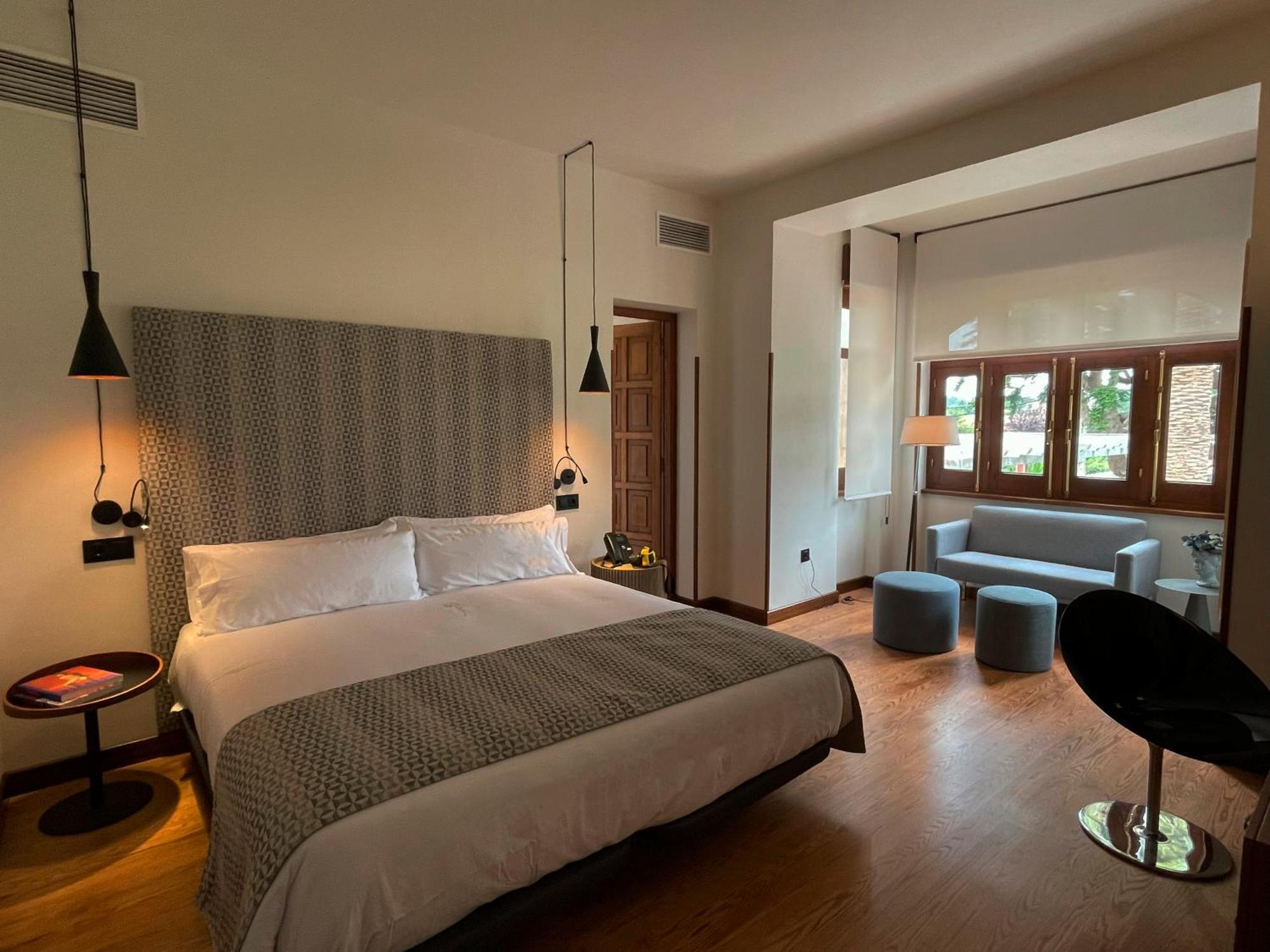 Hotel El Rosal De Cudillero Eksteriør billede