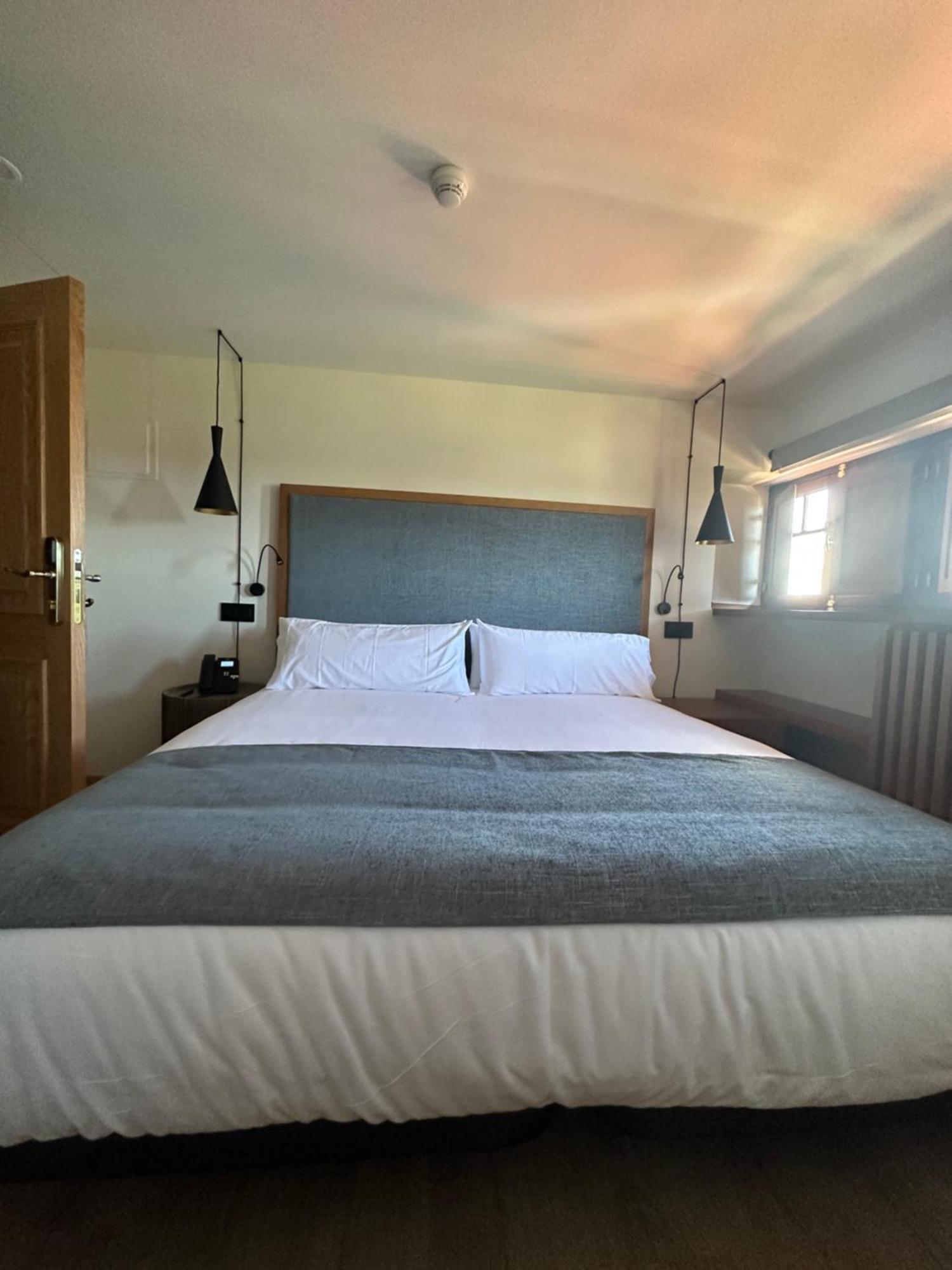 Hotel El Rosal De Cudillero Eksteriør billede
