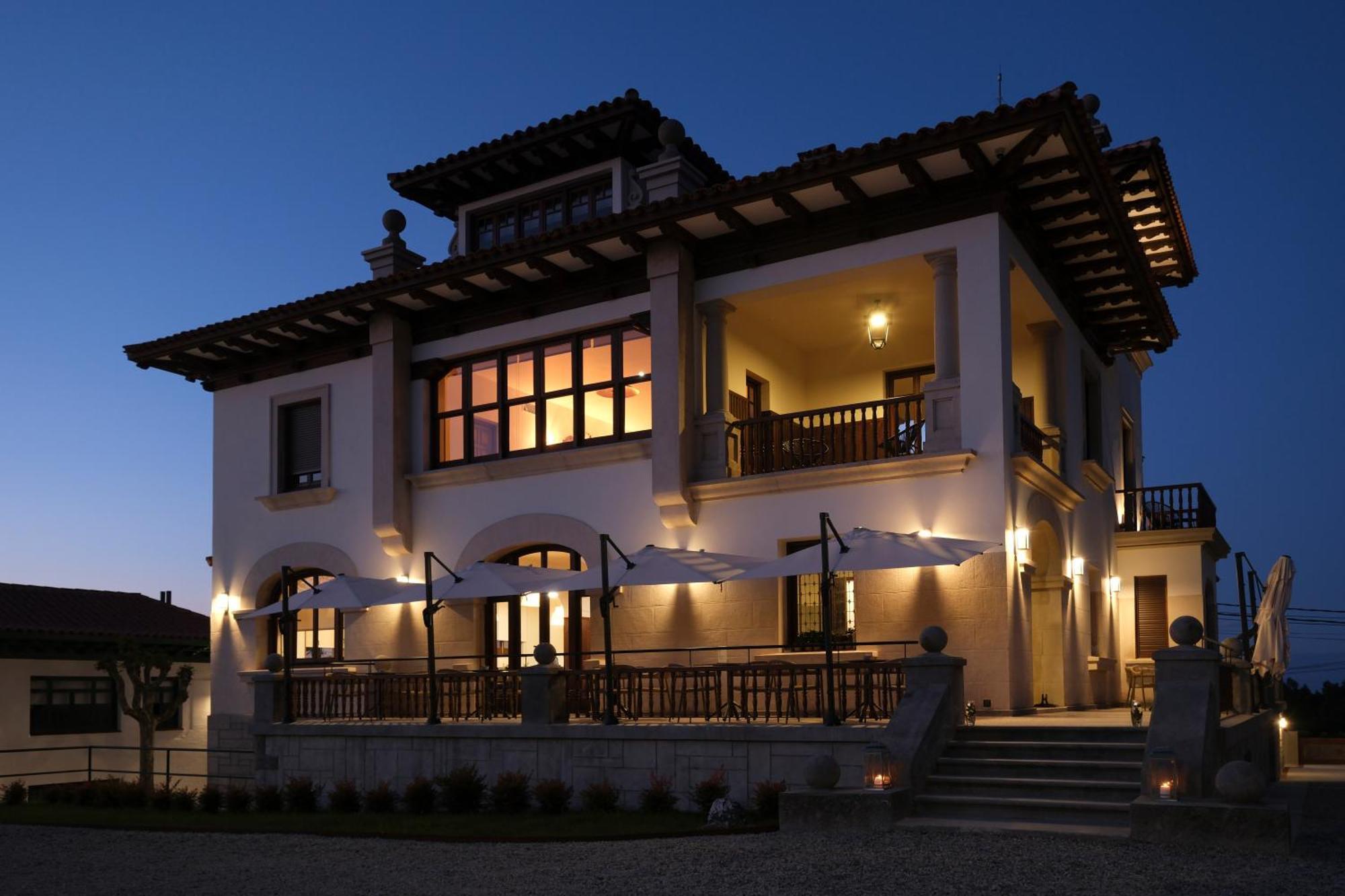 Hotel El Rosal De Cudillero Eksteriør billede